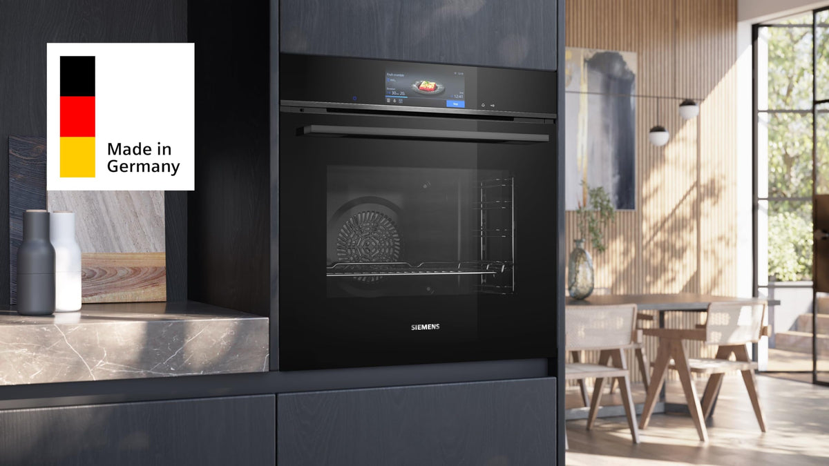 Siemens iQ700 Smarter Einbau-Backofen 60 x 60 cm Edelstahl HB774G1B1